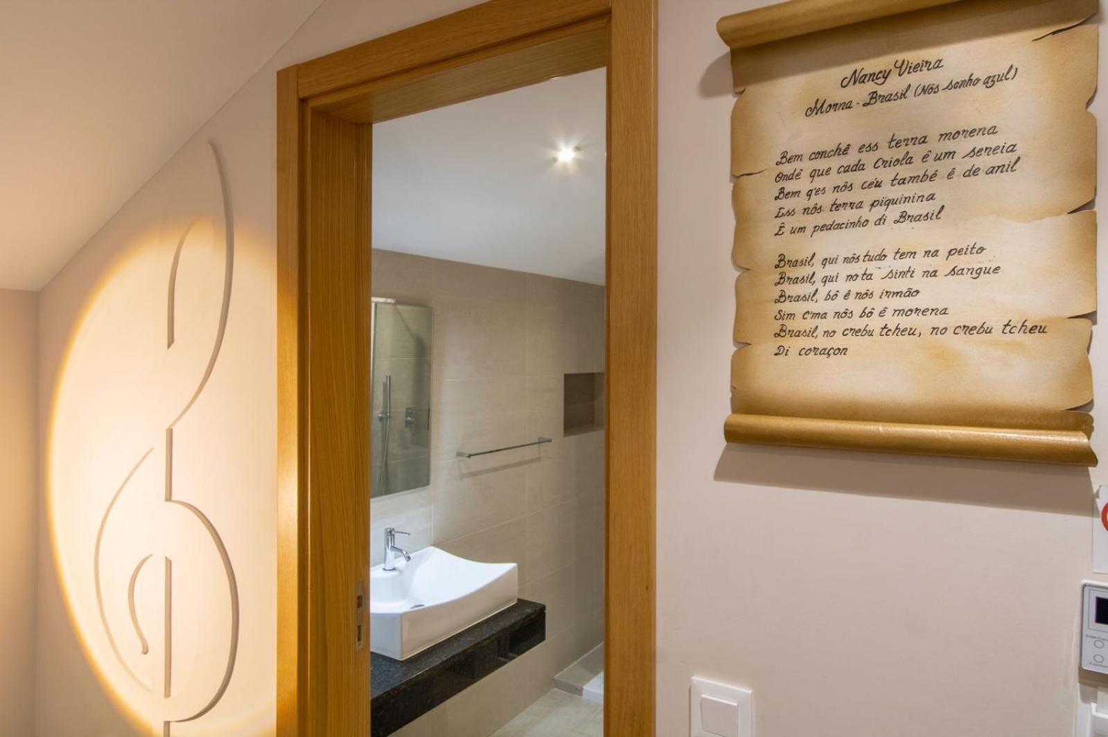 Luna Boutique Hotel Mindelo Bagian luar foto